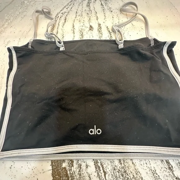 ALO Yoga Black Sports Bra with white Trim Size large - Picture 4 of 4